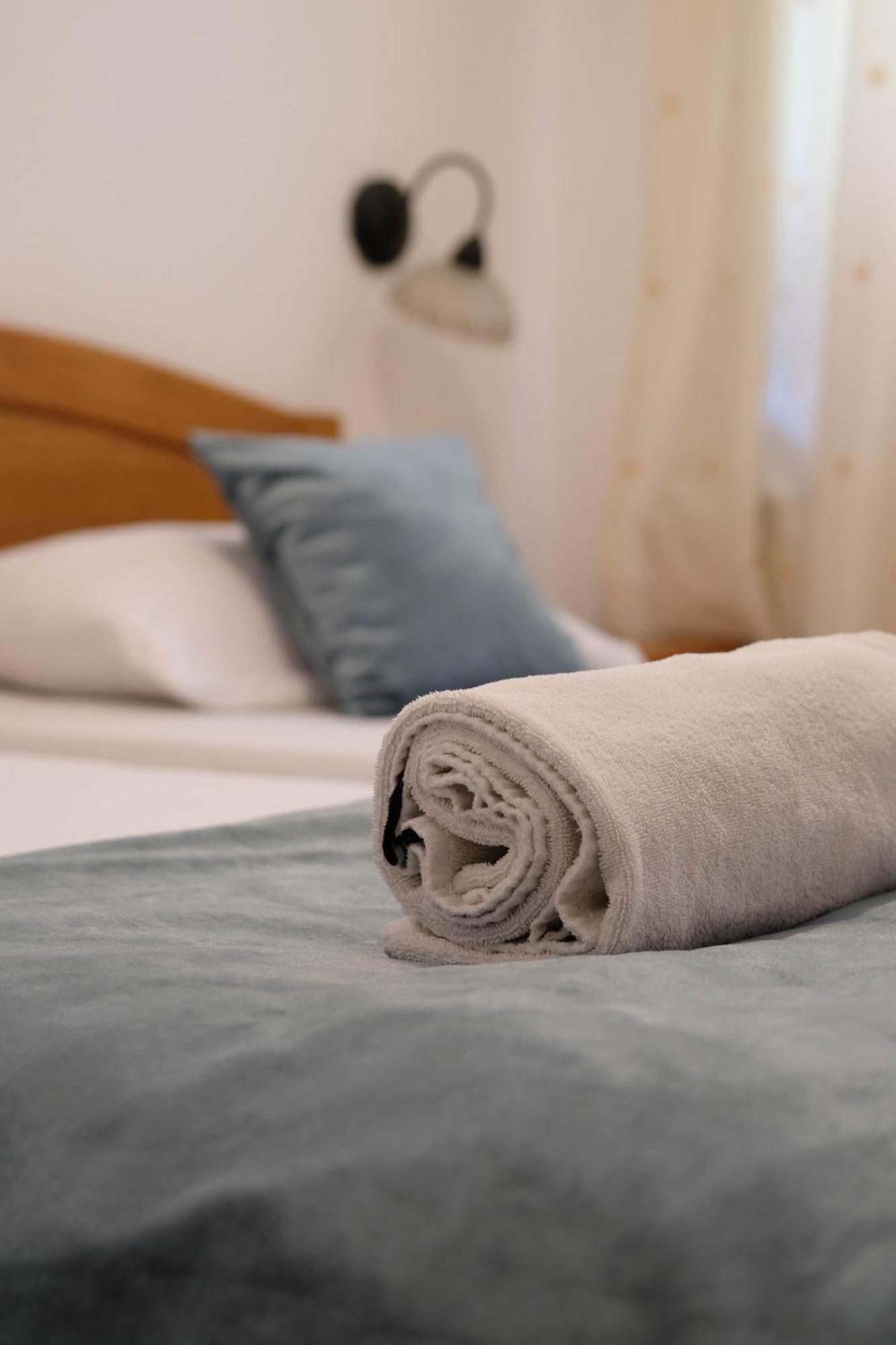 Bed And Breakfast Vijecnica Σαράγεβο Εξωτερικό φωτογραφία