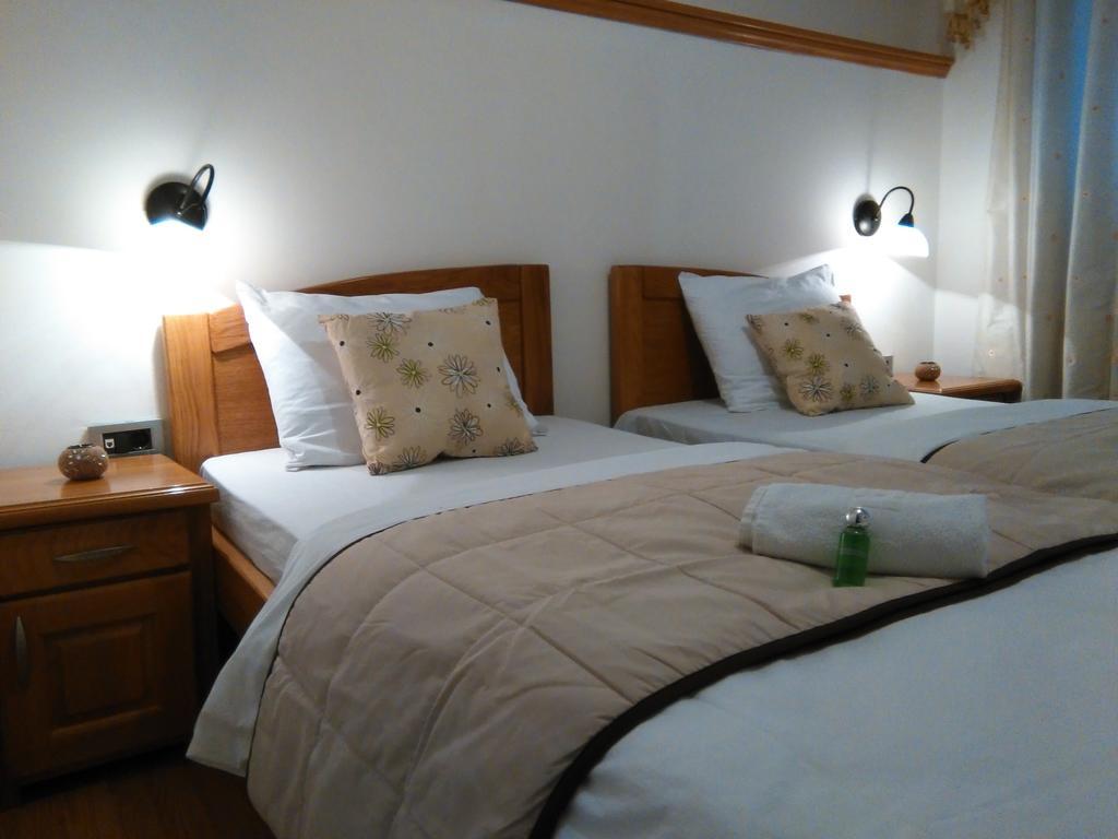 Bed And Breakfast Vijecnica Σαράγεβο Δωμάτιο φωτογραφία
