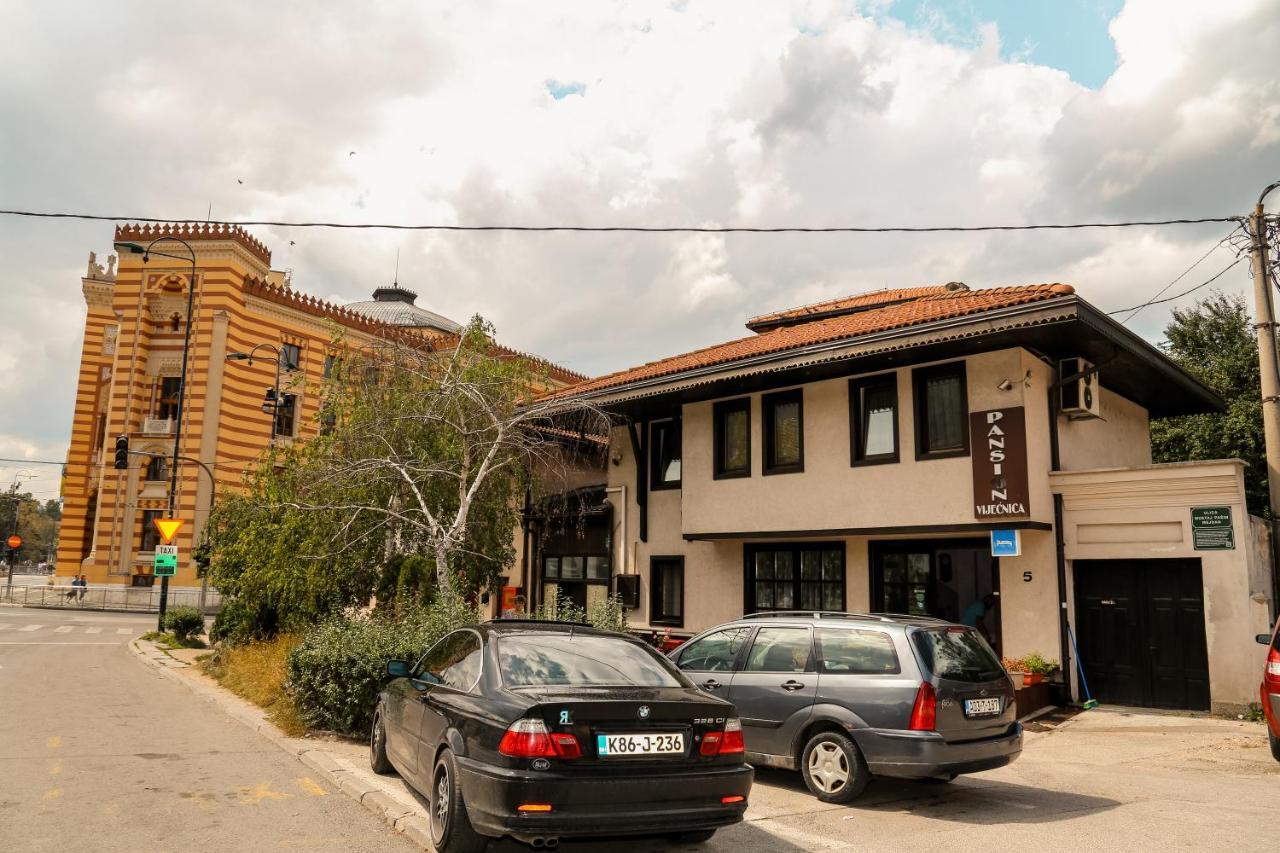 Bed And Breakfast Vijecnica Σαράγεβο Εξωτερικό φωτογραφία
